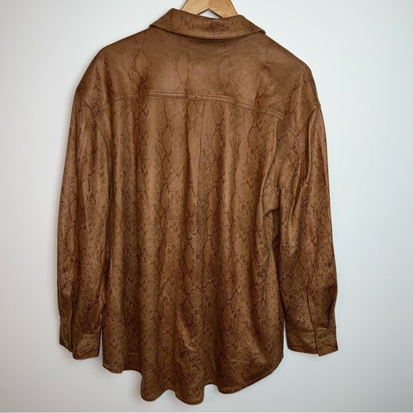 Good American Shacket - Picture 7 of 14